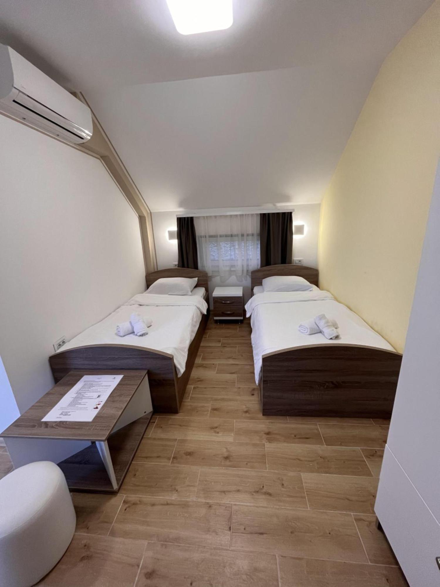 Kovac Residence Zrenjanin Bagian luar foto