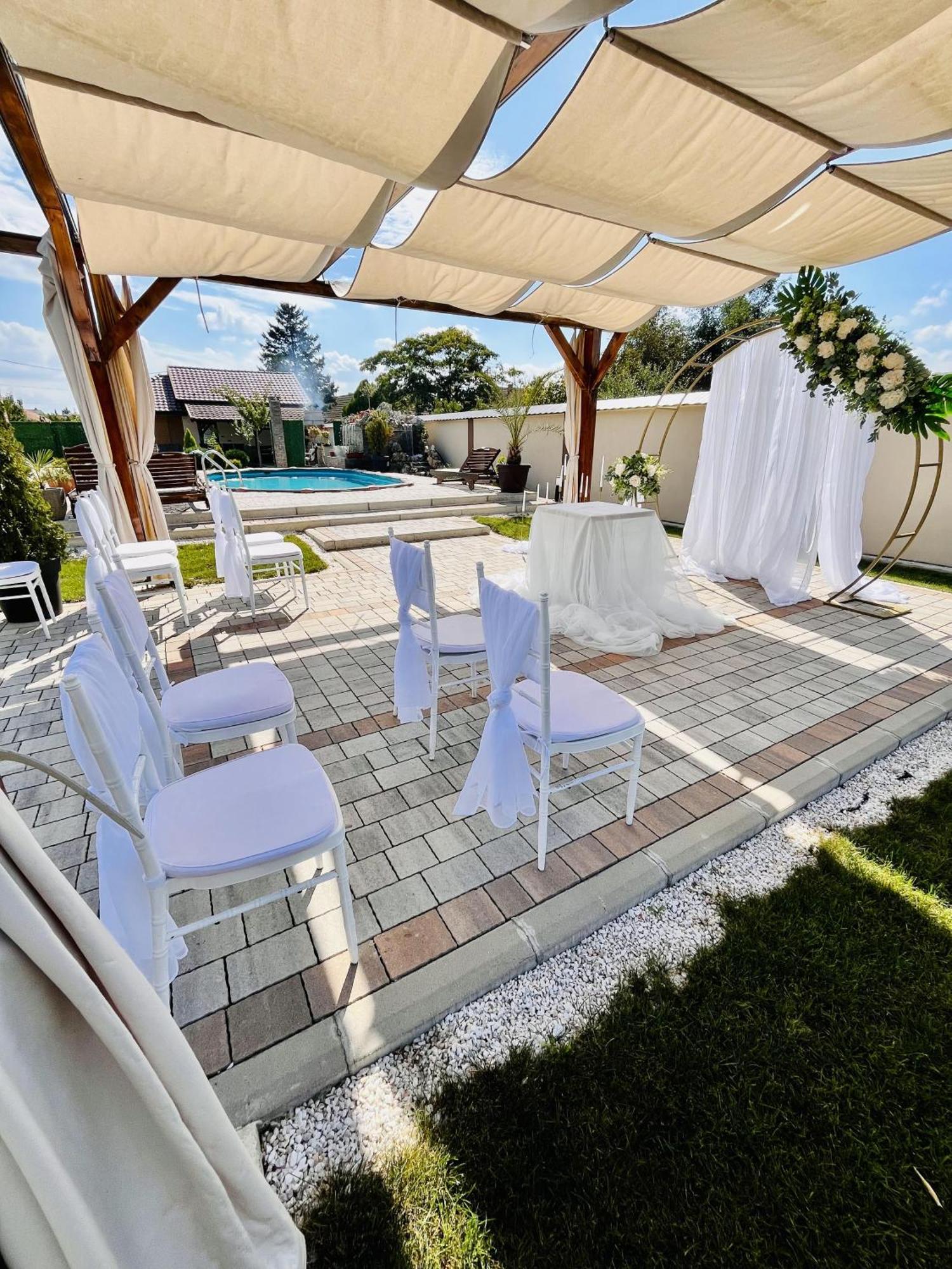 Kovac Residence Zrenjanin Bagian luar foto
